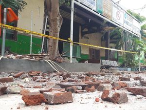 Penampakan Terkini SMPN32 Tambora yang Kemarin Roboh