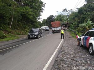 Kendaraan Besar Diimbau Hindari Tanjakan Kalijambe Purworejo