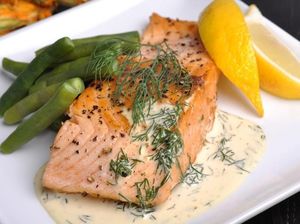 Menu Natal: Paduan Lemon dengan Salmon Panggang dan Thyme Cake untuk Jamuan Natal