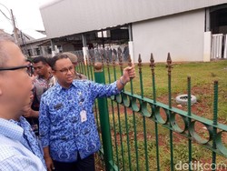Ditinjau Anies, Lokasi Khusus Opang-Ojol di Tanah Abang Masih Kosong