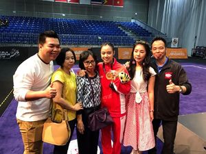 Ibu di Mata Lindswell Kwok: Kuat, Pendorong Semangat, Tempat Curhat Ibu di Mata Lindswell Kwok: Kuat, Pendorong Semangat, Tempat Curhat