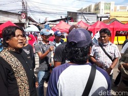 PKL Tanah Abang Protes: Tenda Justru Diisi Pemilik Kios