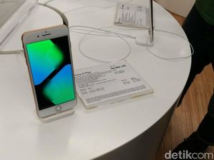 Wah! Keluarga Uya Kuya Borong iPhone X