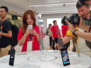 Gencar Dirikan Toko Fisik Meski Dikepung E-commerce