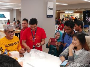 Uya Kuya Borong 4 iPhone X, Buat Apa Beli Banyak-banyak?