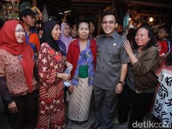 Bupati Anas Kirim Surat Terbuka untuk Ibu-ibu yang Hebat