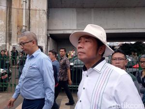 Bandingkan dengan Titiek, PPP: Lulung Harus Mundur dari DPRD Bandingkan dengan Titiek, PPP: Lulung Harus Mundur dari DPRD