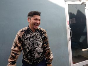 Gading Marten Kolaborasi Bikin Sepatu, Banggakan Produk Lokal Gading Marten Kolaborasi Bikin Sepatu, Banggakan Produk Lokal