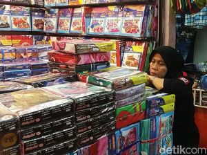 Anies Izinkan PKL Tanah Abang, Pasar Blok G Makin Sepi