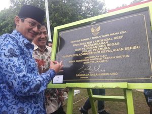 Lewat Pantun, Sandi Sampaikan Besarnya Jasa Seorang Ibu Lewat Pantun, Sandi Sampaikan Besarnya Jasa Seorang Ibu