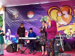 Pesan Risma di Hari Ibu: Syukuri Apa yang Ada