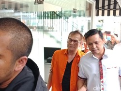 Polisi Resmi Tahan Tio Pakusadewo Terkait Kasus Narkotika