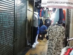 Groundbreaking Penampungan Pedagang Blok G Tanah Abang Mundur