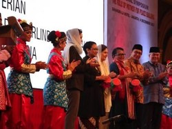 Peran Ibu Sebagai Pencipta Kedamaian dalam Keluarga