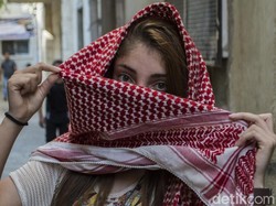Perempuan Melawan Israel: Islam, Kristen Sampai Komunis