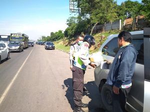 Polres Bekasi Siapkan Bengkel Mobile di Tol Jakarta-Cikampek