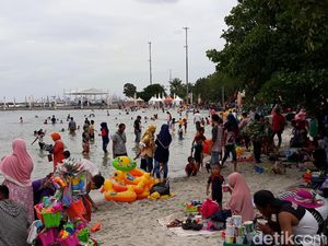 Menikmati Liburan Murah Meriah di Pantai Ancol