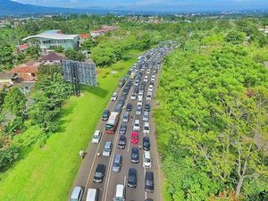 Catat! Ini Kantong Parkir yang Disiapkan Saat Jalur Puncak Ditutup