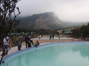 Objek Wisata Favorit Buat Liburan Akhir Tahun di Garut