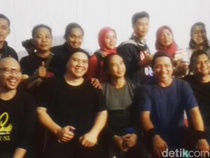 Fadly Padi Ingin Mengetuk Hati Lewat Lagu