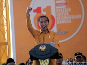 Jokowi Hadiri HUT Hanura di Semarang