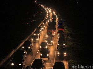 Lalu Lintas di Tol Dalkot dan Tol JORR Macet Malam Ini