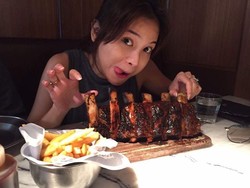 Masakan Acha Septriasa dan Mie Super Halus Buatan Koki dari China