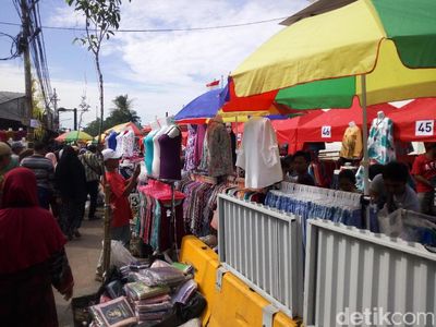 Foto: Melihat Suasana PKL Tanah Abang di Hari Kedua Penataan