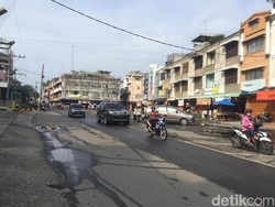 Menyusuri Jalan di Medan yang Dulu Dikritik Jokowi dan Kini Mulus