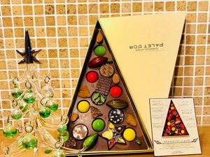 10 Kreasi Cokelat dan Kue Cantik Bertema Natal