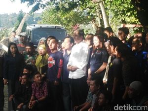 Saat Jokowi dan Keluarga Liburan di Bogor Tak Ganggu Pengunjung Saat Jokowi dan Keluarga Liburan di Bogor Tak Ganggu Pengunjung