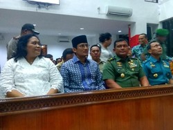 Di Gereja Pasundan Cawang, Sandi: Selamat Bagi yang Merayakan Natal