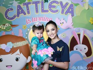 Rayakan Ultah Pertama Anak Tanpa Suami, Ririn Ekawati: Sedih