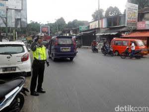 Lalu Lintas Menuju Lokasi Wisata Palabuanratu Ramai Lancar