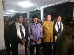 Di Gereja Immanuel, Sandiaga Bertemu Mendagri