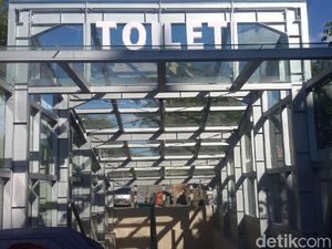 Toilet Mewah di Yogyakarta Belum Dioperasikan Toilet Mewah di Yogyakarta Belum Dioperasikan