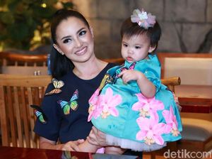 Gemas! Putri Ririn Ekawati Rayakan Ultah Pertama