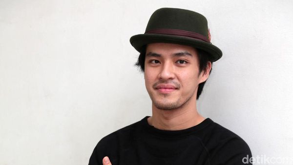 Gaya Kasual Morgan Oey yang Tetap Curi Perhatian Wanita