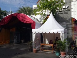 Persiapan Terus Dilakukan di Gereja HKBP Menteng Jelang Misa Natal
