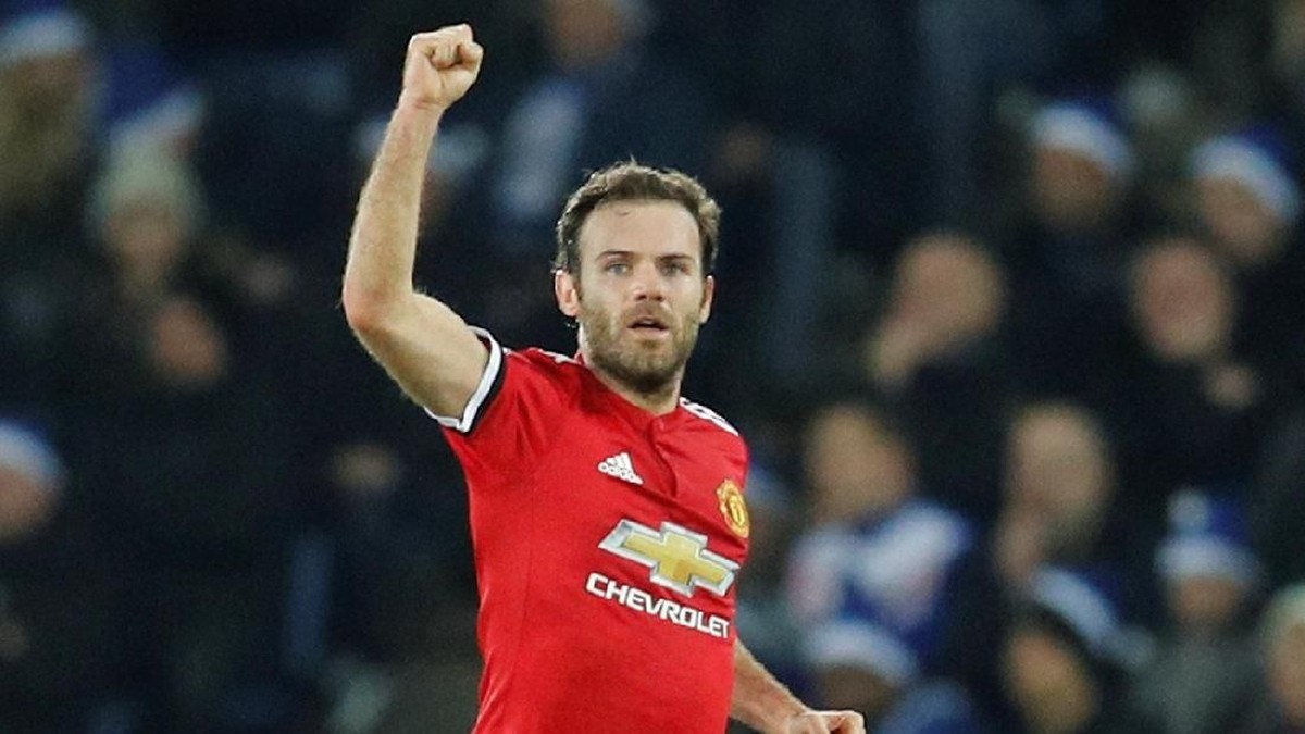 Juan Mata dapat kontrak satu tahun di Manchester United (REUTERS/Darren Staples)