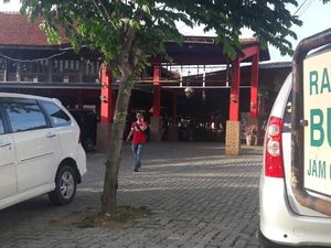 Pengelola Resto Raffles Kaget Jokowi Tak Usir Tamu yang Lagi Makan