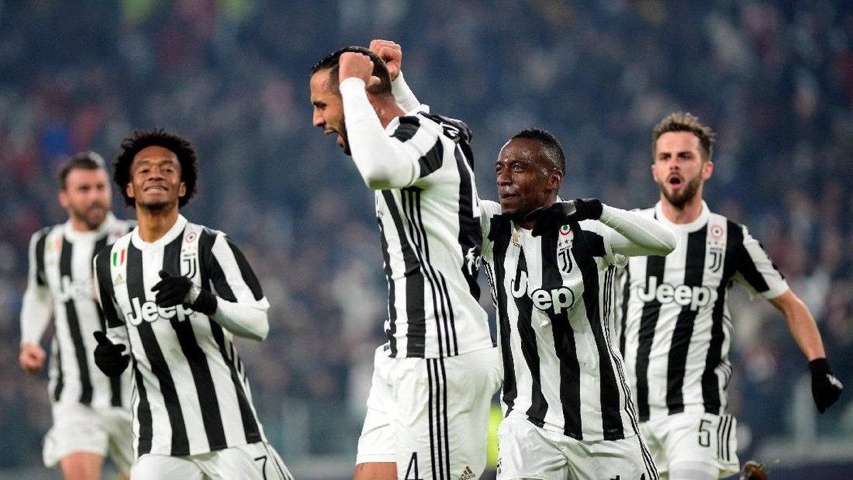 Medhi Benatia mencetak gol tunggal Juventus ke gawang AS Roma (Massimo Pinca/Reuters)