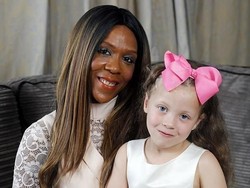 Sedihnya Ibu Dikomentari karena Warna Kulitnya Beda dengan sang Anak