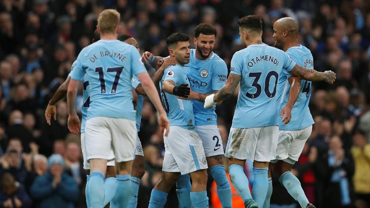 Vincent Kompany memperingatkan Manchester City agar tak mengendur (Foto: Lee Smith/REUTERS)