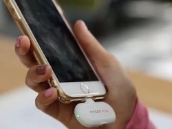 Charger Mungil Ini Jadi Solusi Repotnya Bawa Power Bank