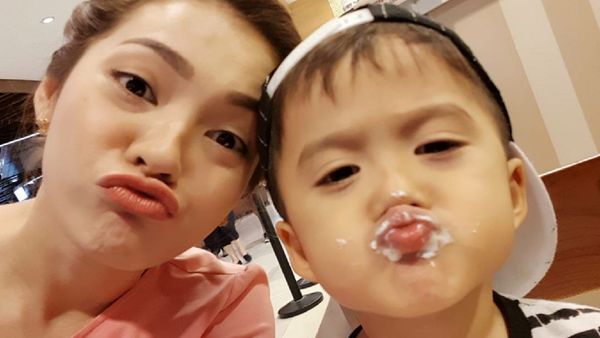 Kompaknya Maya Septha Bersama Dua Buah Hatinya