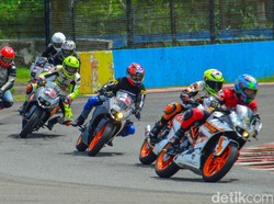 Pencinta Motor KTM Cicipi Aspal Sentul