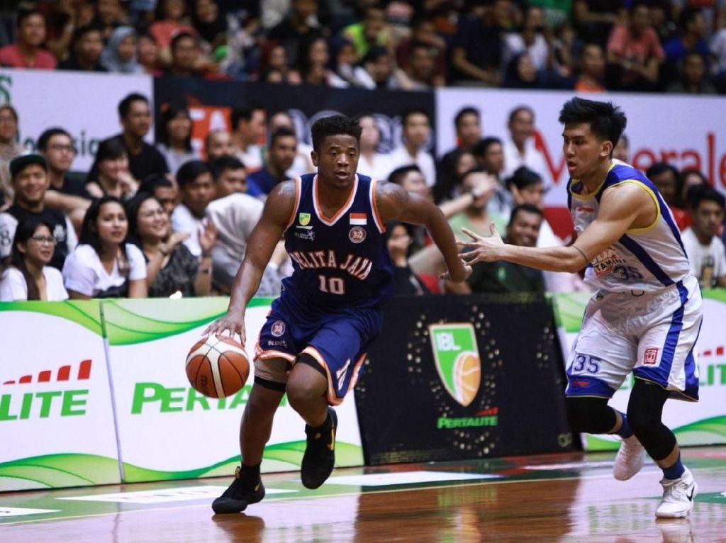 Pelita Jaya Pastikan Wayne Bradford Menepi Sampai Akhir Musim IBL Pelita Jaya Pastikan Wayne Bradford Menepi Sampai Akhir Musim IBL