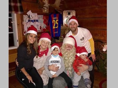 Turut Merasakan Kehangatan Natal dari Keluarga Messi Sampai Ronaldo