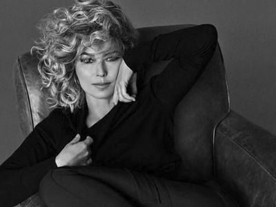 Cantik dan Enerjik Shania Twain di Usia 52 Tahun